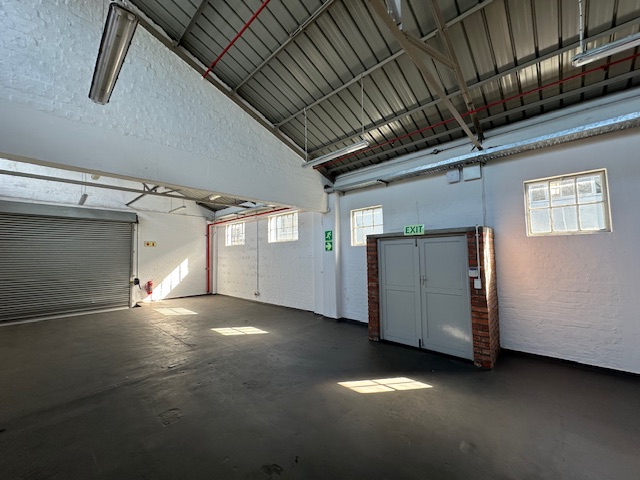 To Let commercial Property for Rent in Maitland Western Cape